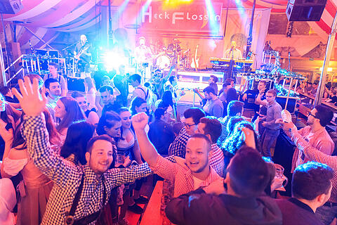 Fr&uuml;hjahrsvolksfest - Erwin und die Heckflossen