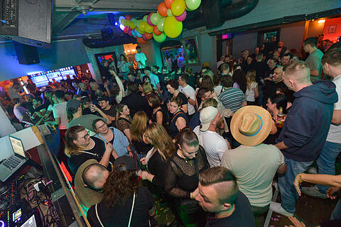 We love Musik from 80s til now