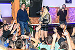 Mia Julia live