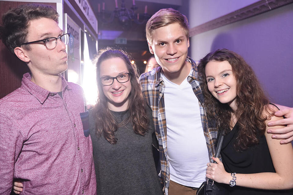 Main Ding Party