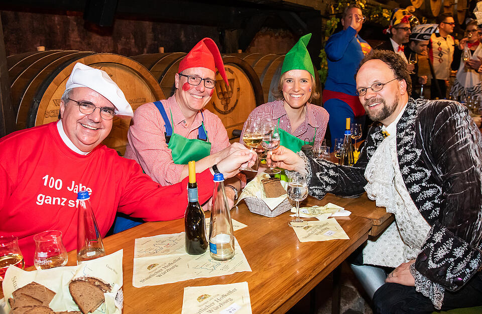 N&auml;rrische Weinprobe