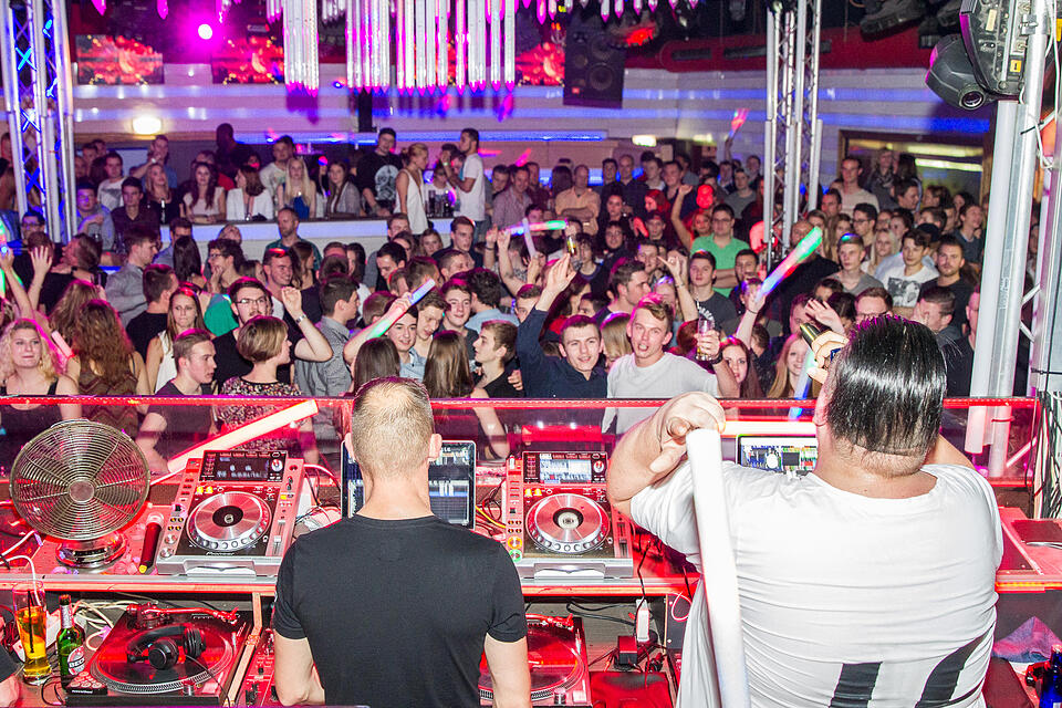 Hans Entertainment @ Qu Club