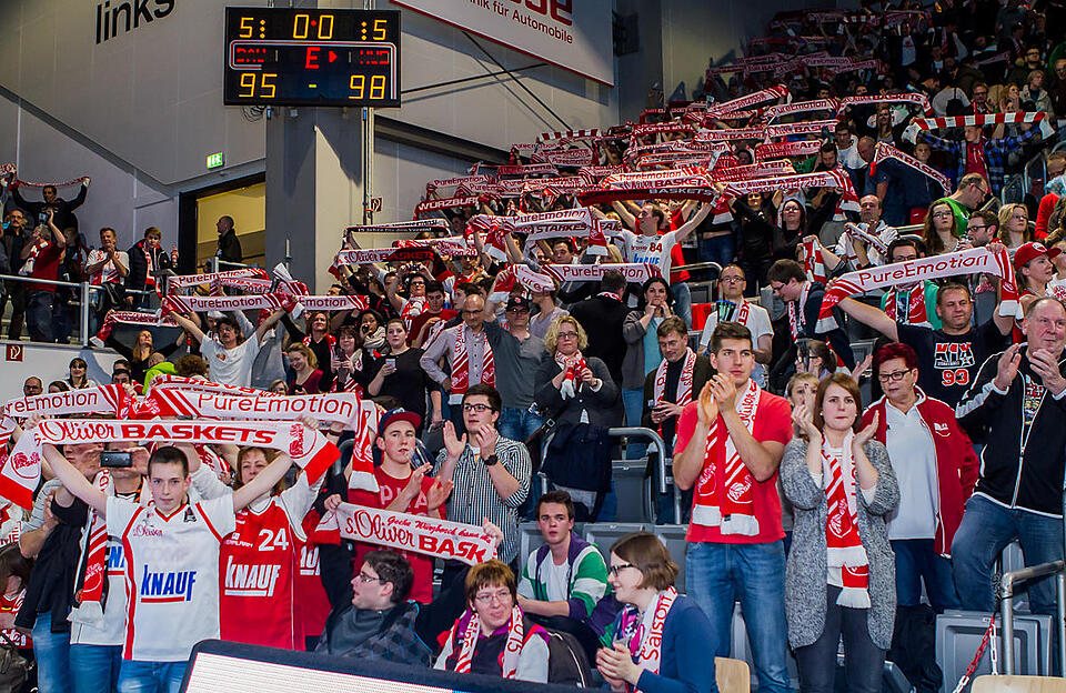 Bike-Cafe Messingschlager Baunach - s.Oliver Baskets