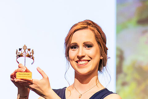 Wahl der fr&auml;nkischen Weink&ouml;nigin