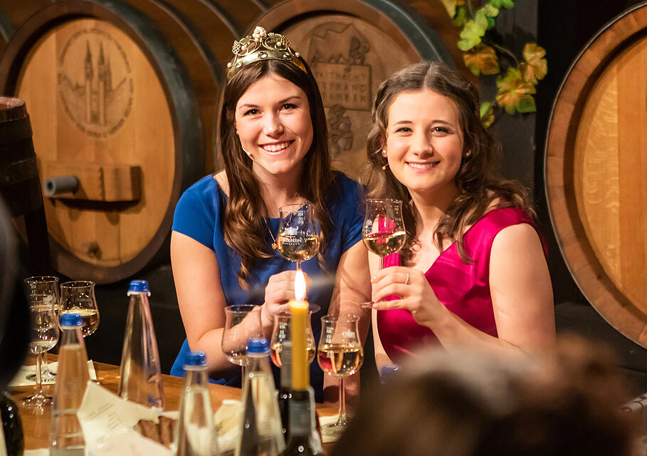 N&auml;rrische Weinprobe