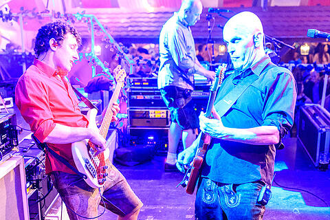 Fr&uuml;hjahrsvolksfest - Erwin und die Heckflossen