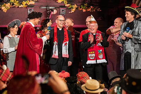 N&auml;rrische Weinprobe